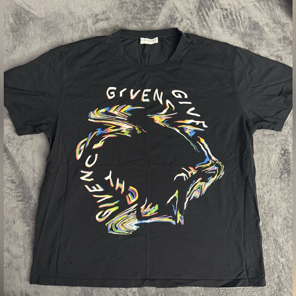 Authentic Givenchy men’s T-shirt